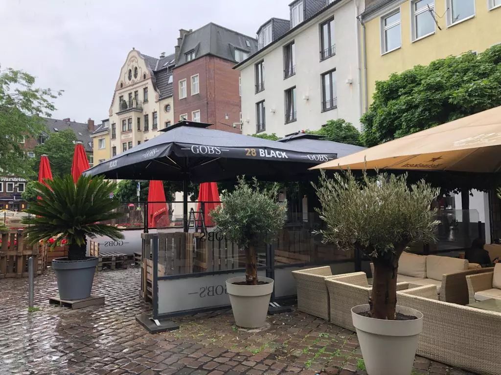 Sonnenschirm Düsseldorf - GOB´S
