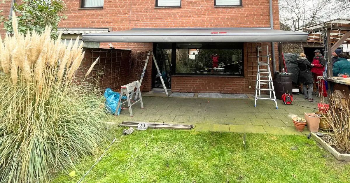 Markisenanlage MOBAU Baseline 600 x 300 cm in Langenfeld